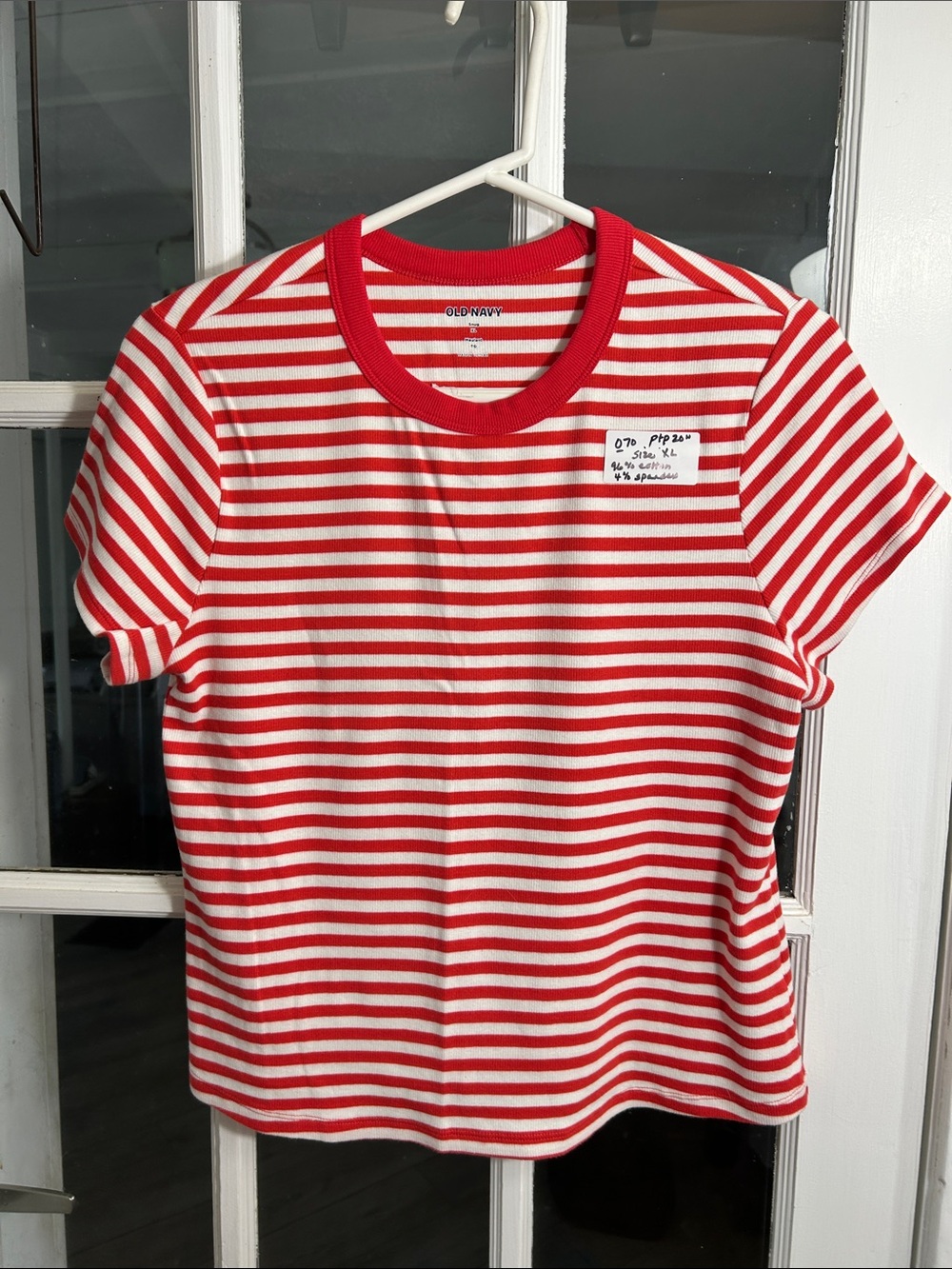 O70. Old Navy Red & White Striped Kids Tee